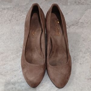 Aerosoles Brown Suede Pumps